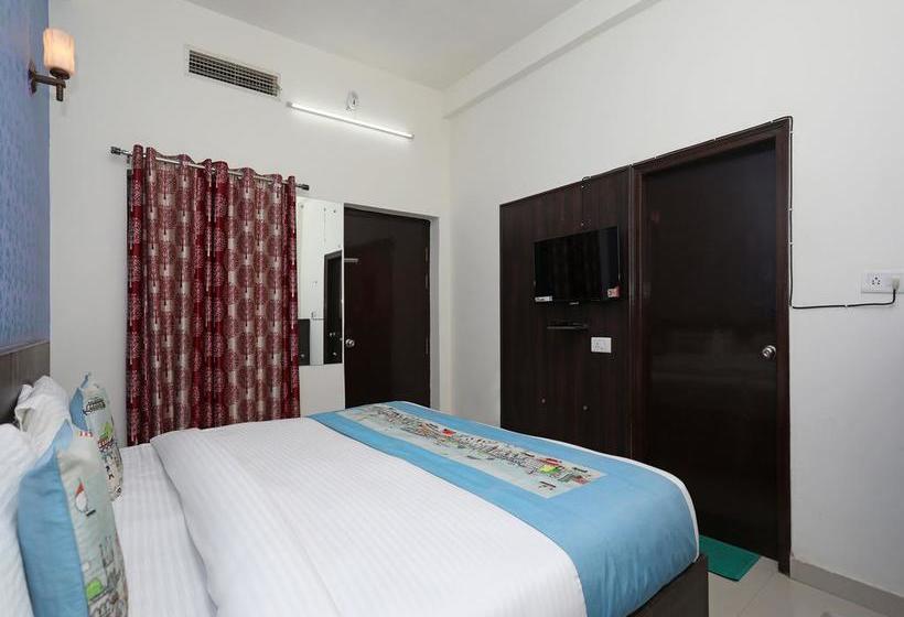 Hotel Priya