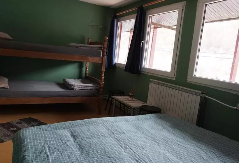 Vertical Hostel Mavrovo