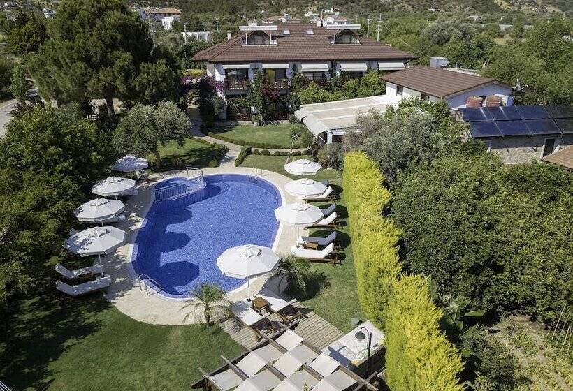 Bed and Breakfast Savana Butik Otel