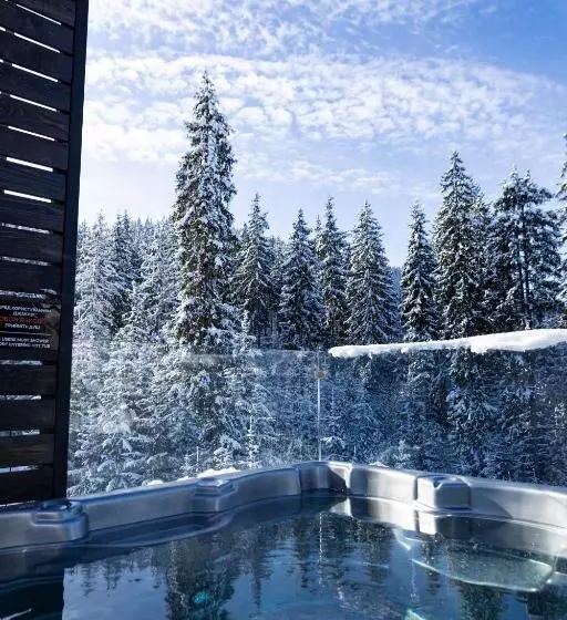 Bukville Hotel & Spa