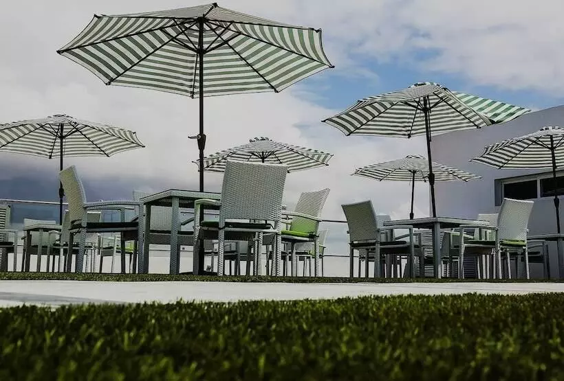 هتل Ahoefa King Salomon Garden