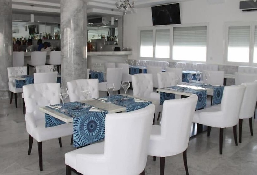 هتل Ahoefa King Salomon Garden