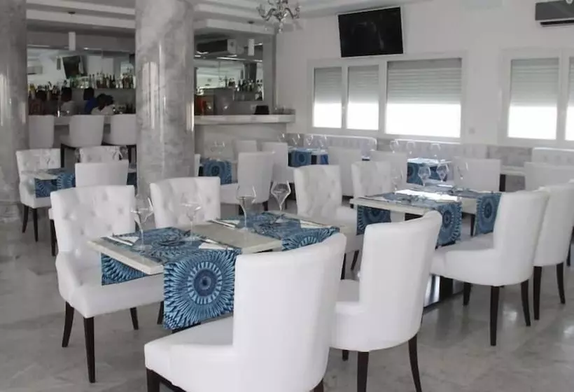 هتل Ahoefa King Salomon Garden