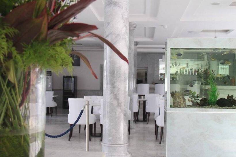 هتل Ahoefa King Salomon Garden