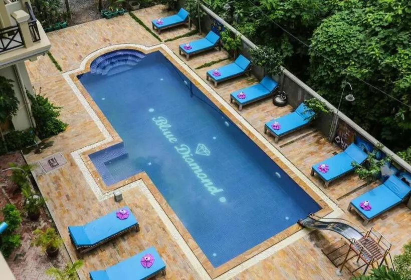 هتل Blue Diamond Hostel