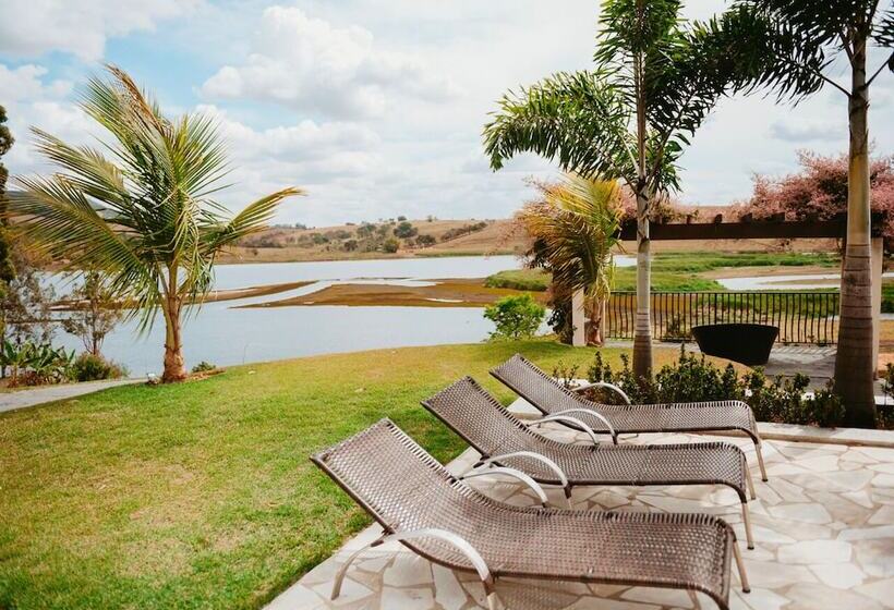 هتل Chalé Capitólio