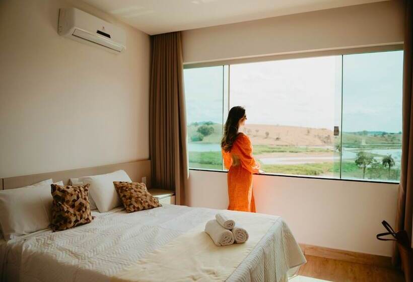 هتل Chalé Capitólio