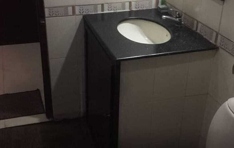 فندق Horizon International