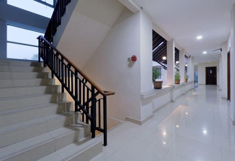 Hotel Mutiara Suites