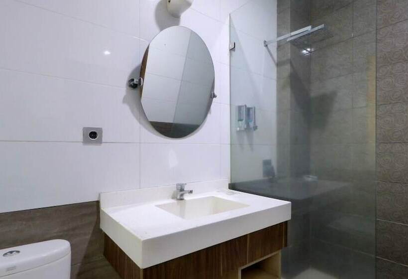 Hotel Mutiara Suites