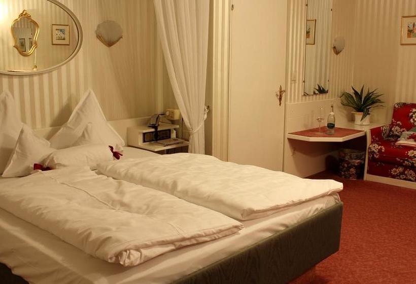 فندق Restaurant Lindenhof