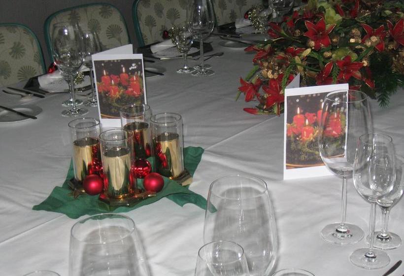 فندق Restaurant Lindenhof