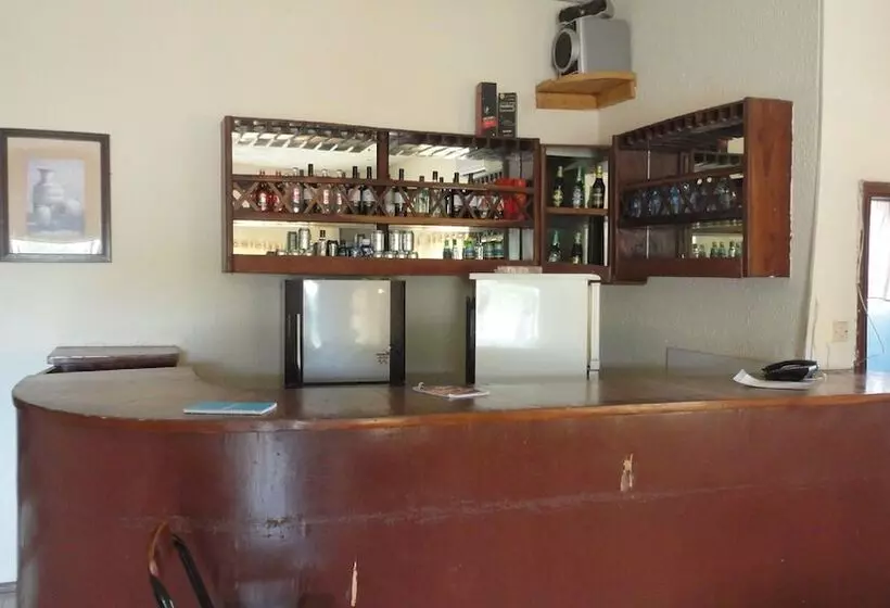 هتل Wuraola Guest Inn