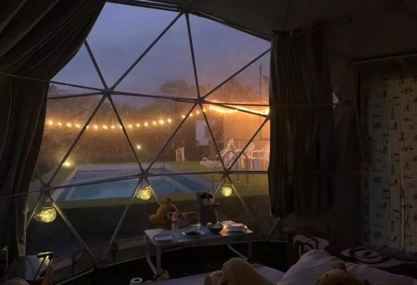 استراحتگاه Sleepy Lagoon