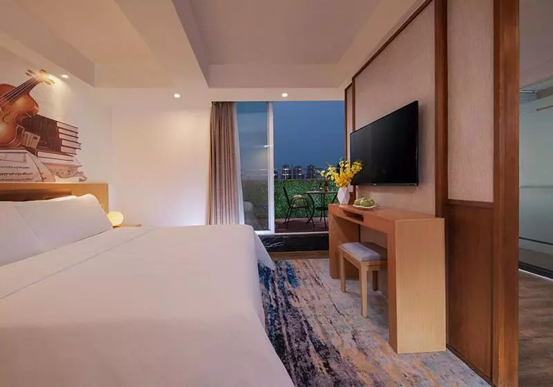 Vienna 3 Best Hotel Beihai Sichuan Road