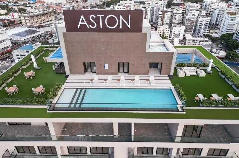 ホテル Aston Rubi City Suites