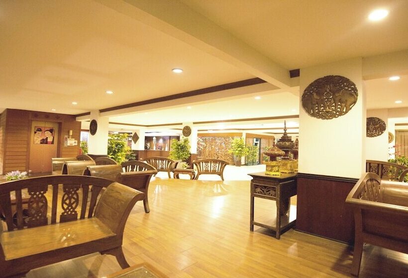 هتل B2 Chang Phueak Gate Premier