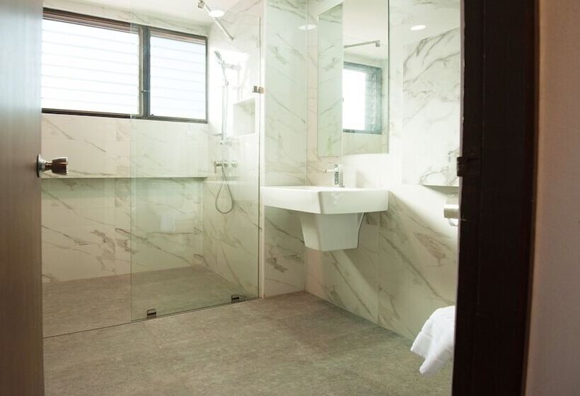 هتل B2 Chang Phueak Gate Premier