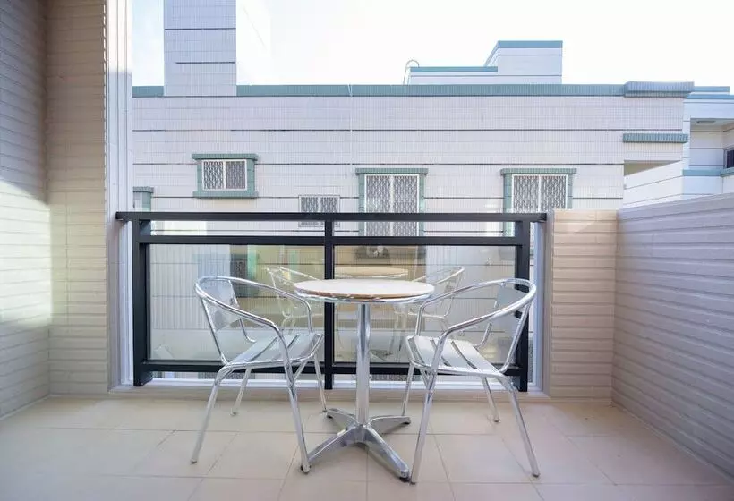 پانسیون Love Travel B&b