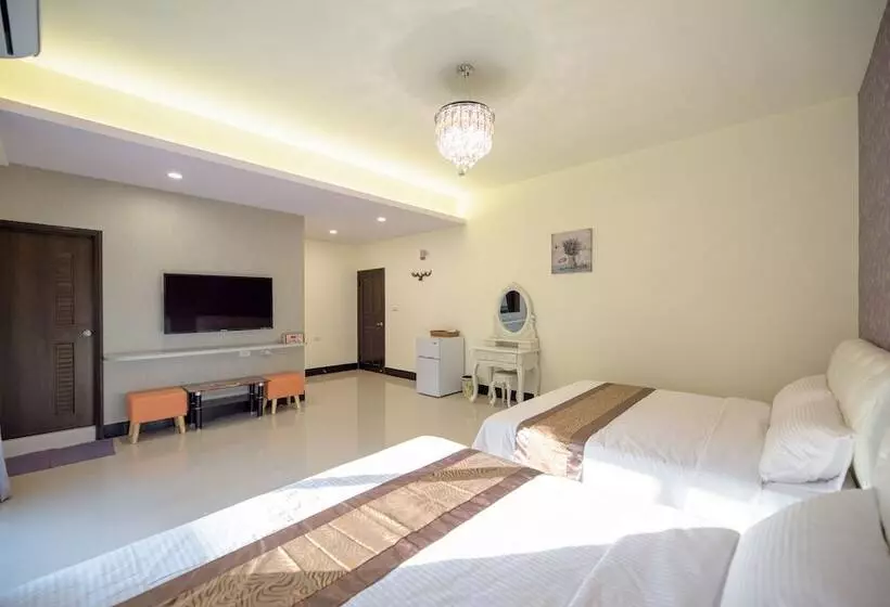 پانسیون Love Travel B&b