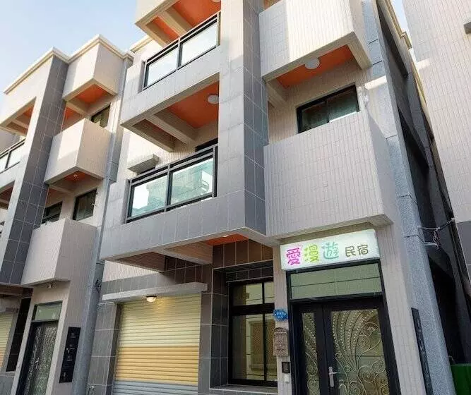 پانسیون Love Travel B&b