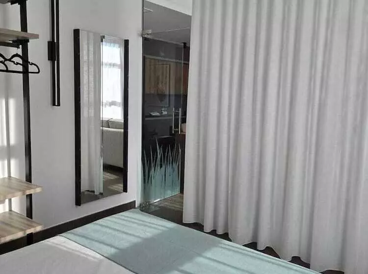Guillman Suites