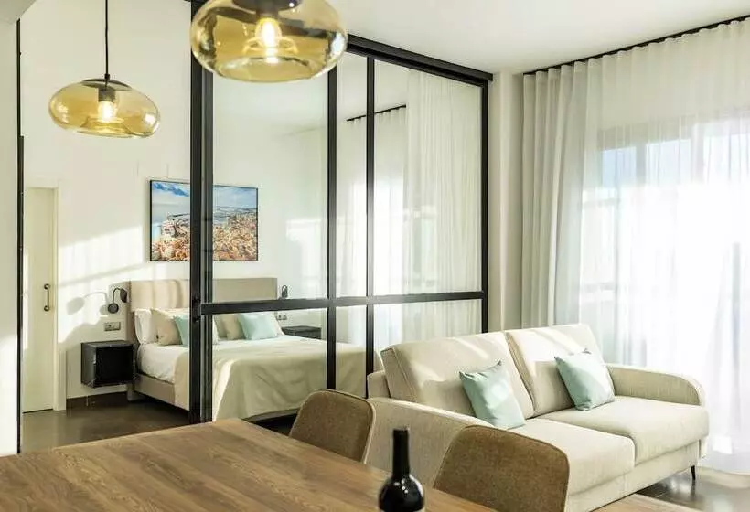 Guillman Suites