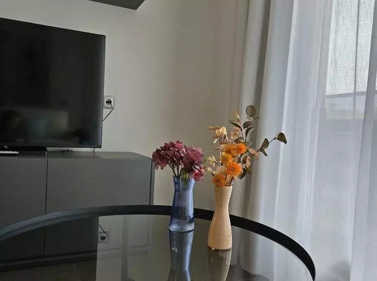 Guillman Suites