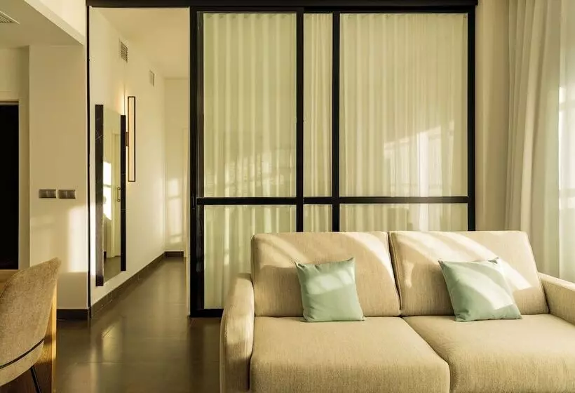 Guillman Suites