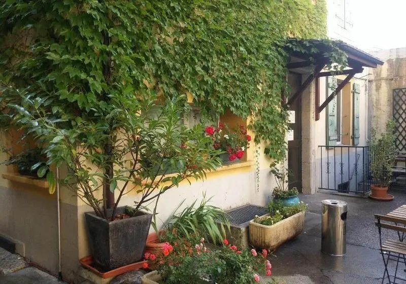 هتل Appart'hôtel Residence Dizerens