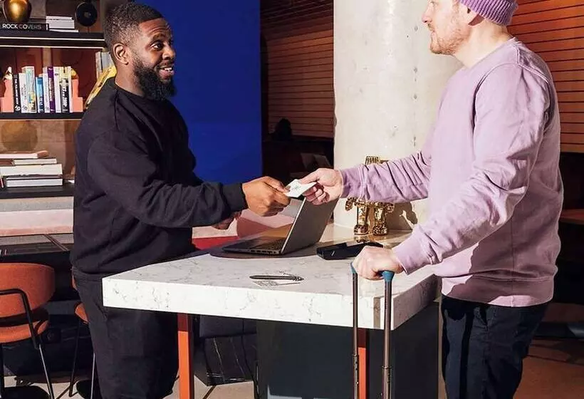 Hotelli Tribe Budapest Airport