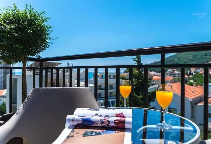 هتل B&b Amfora