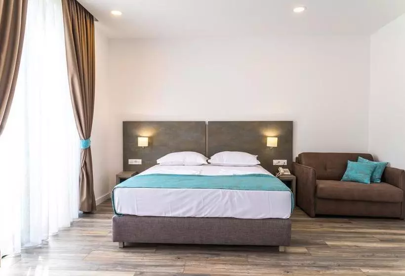 هتل B&b Amfora