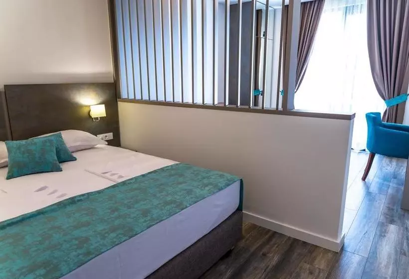 هتل B&b Amfora