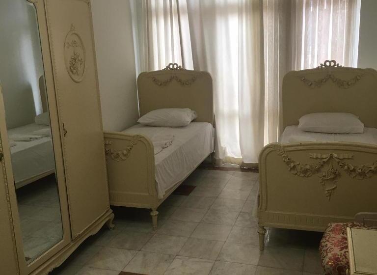 هتل Richeuli Villa