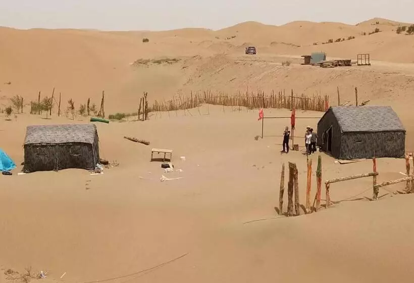 Wuwei Qiyou Space Capsule Hostel