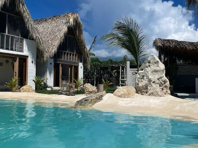 Blue Beach Eco Hotel By Sanfabini