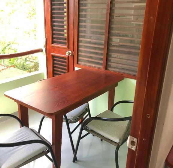 هتل Casa Robinson