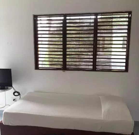 هتل Casa Robinson