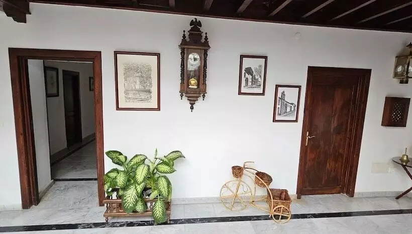 Hotelli La Casona De Arona