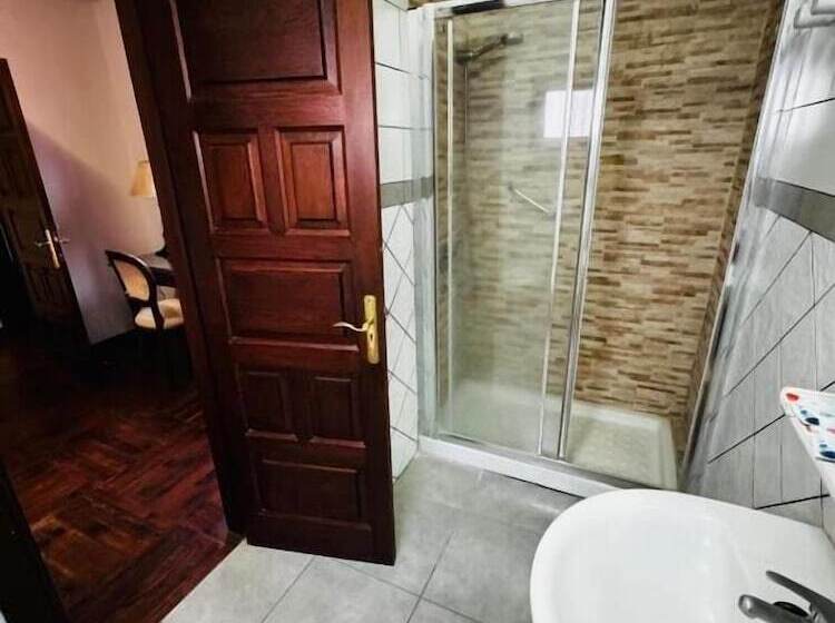 هتل La Casona De Arona