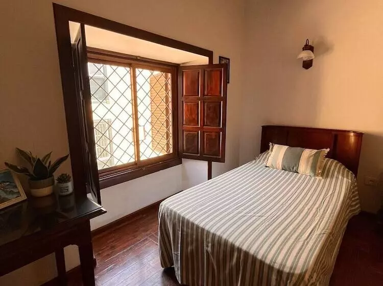 Hotelli La Casona De Arona