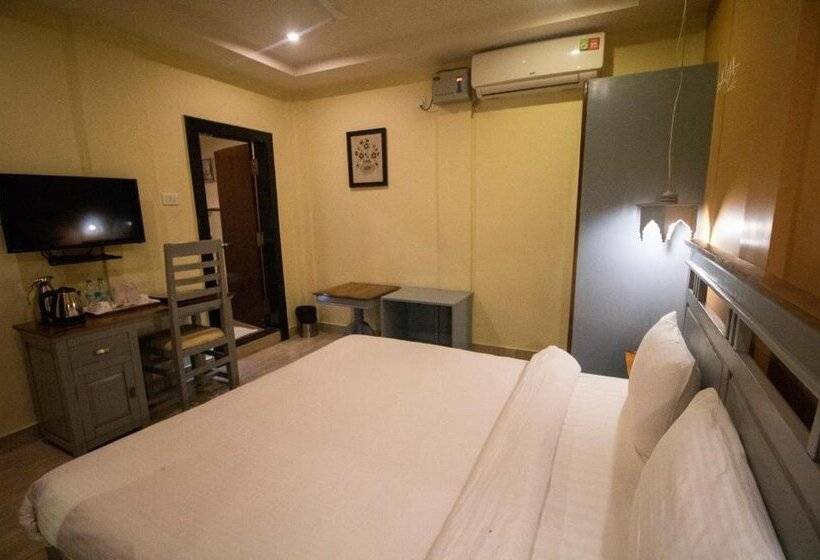 هتل Krc Annexe Tezpur