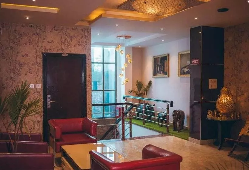 Hotelli Krc Annexe Tezpur