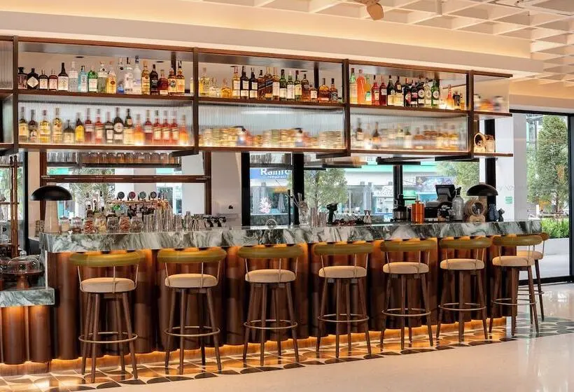 ホテル Tribe Phuket Patong By Accor