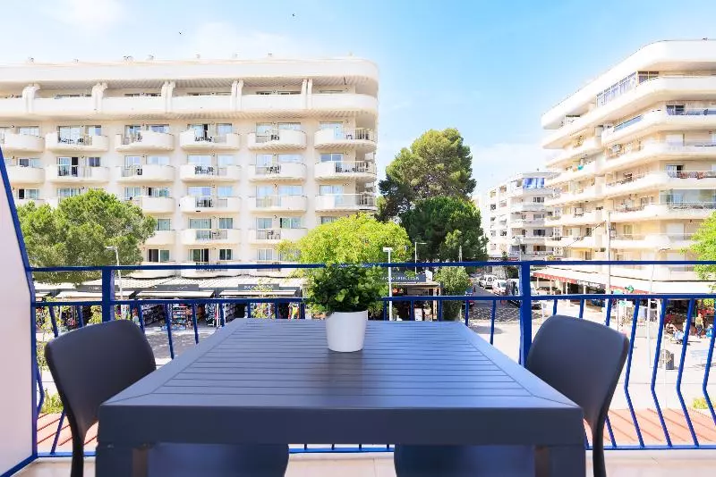 Centric Rentalmar