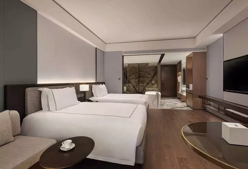 Hotelli Wyndham Grand Lishui Downtown