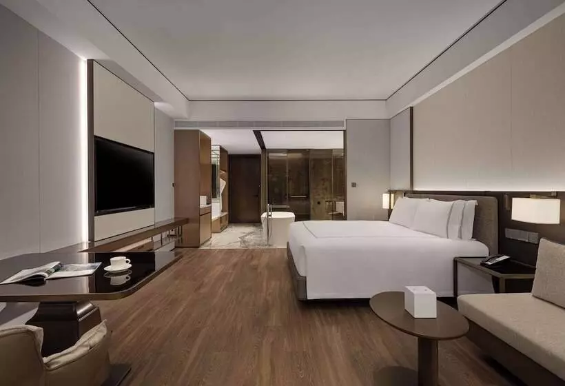 Hotelli Wyndham Grand Lishui Downtown