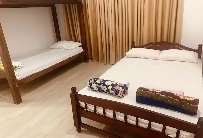 Jungle City Hostel