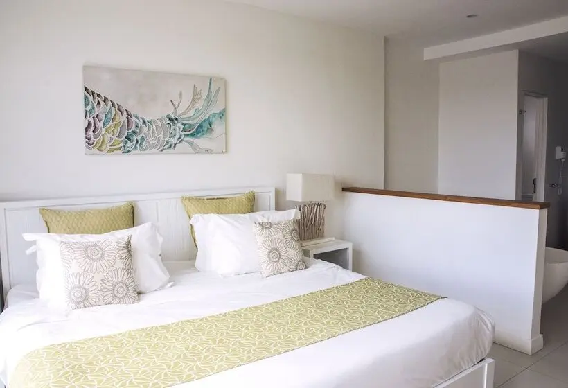 West Island By Horizon Holidays